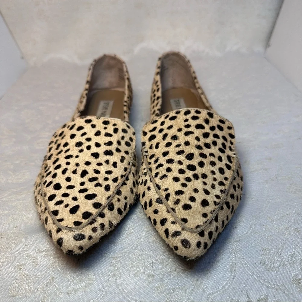 Steve Madden Feather Leopard Print Cow Hair  Black and Tan Womens Loafers Size 7